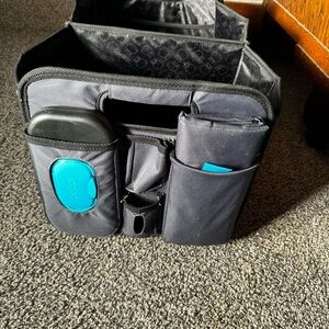 Munchkin Brica Out N About Trunk Organizer and Diaper Changing Station